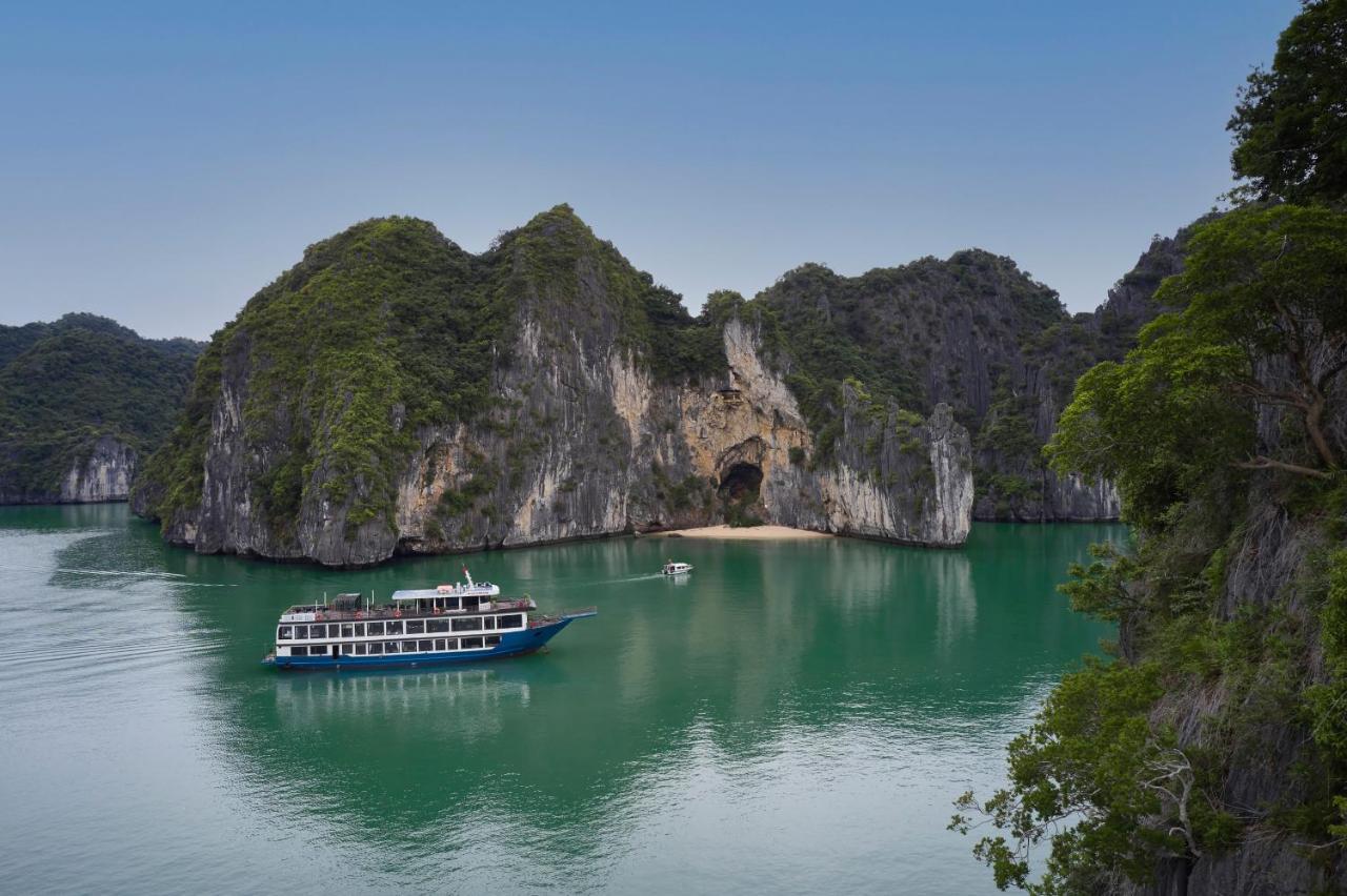 Hotel La Pandora Boutique Cruises Ha Long Exteriér fotografie
