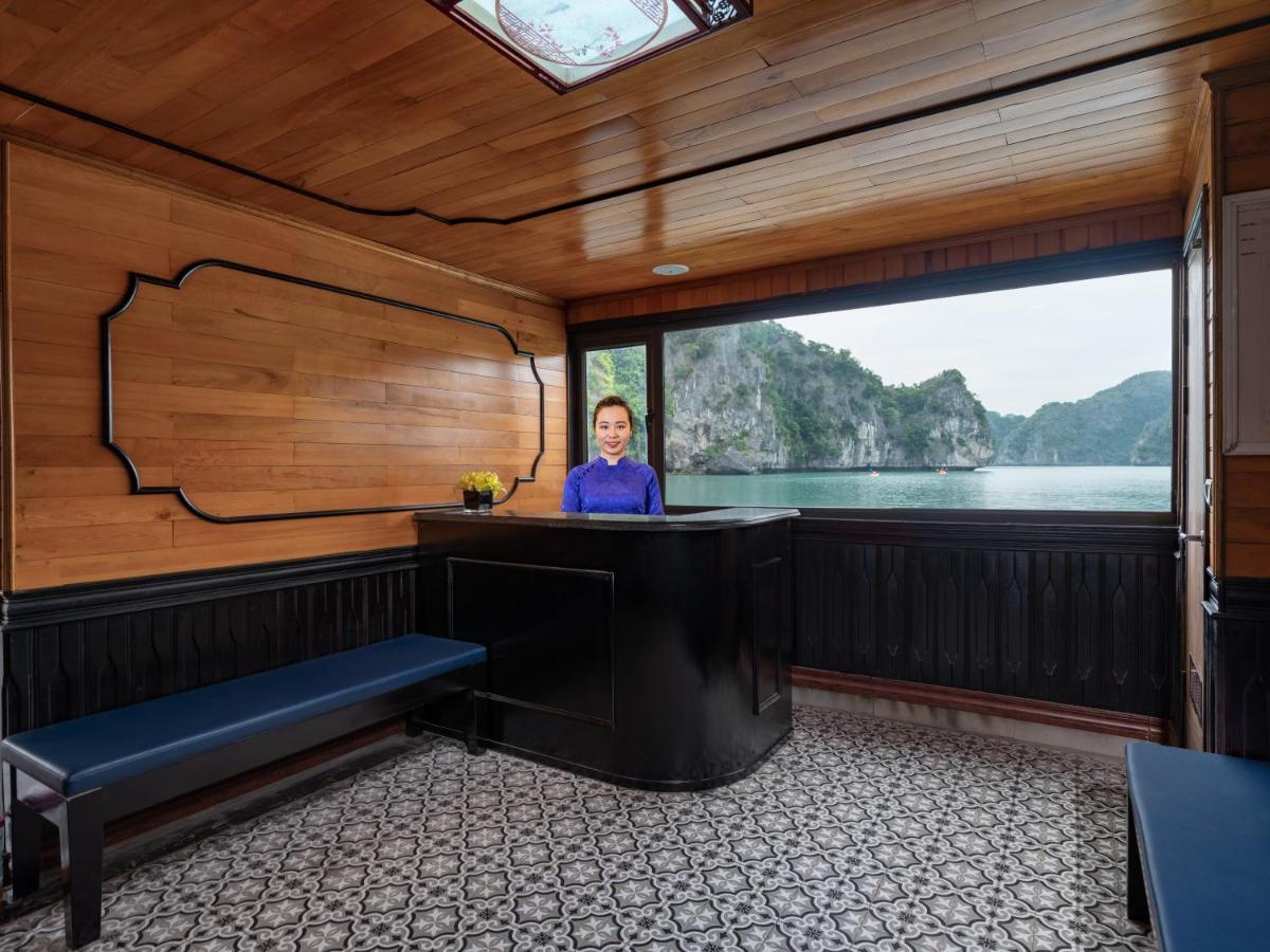 Hotel La Pandora Boutique Cruises Ha Long Exteriér fotografie