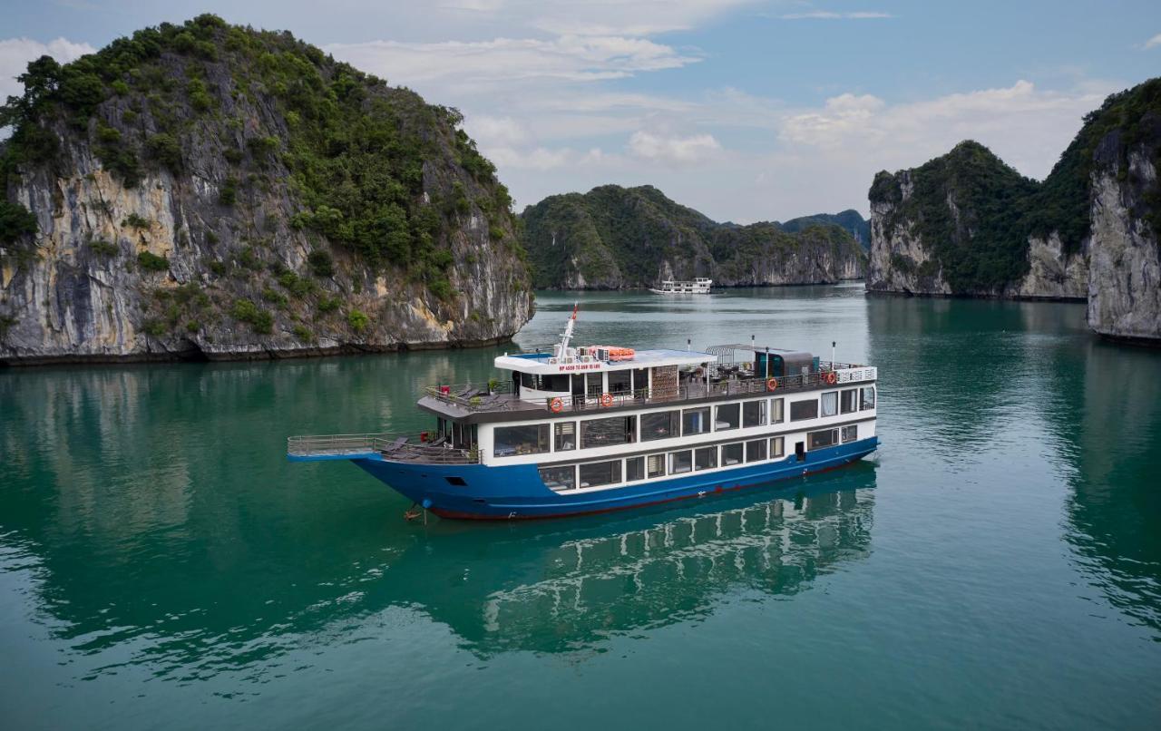 Hotel La Pandora Boutique Cruises Ha Long Exteriér fotografie